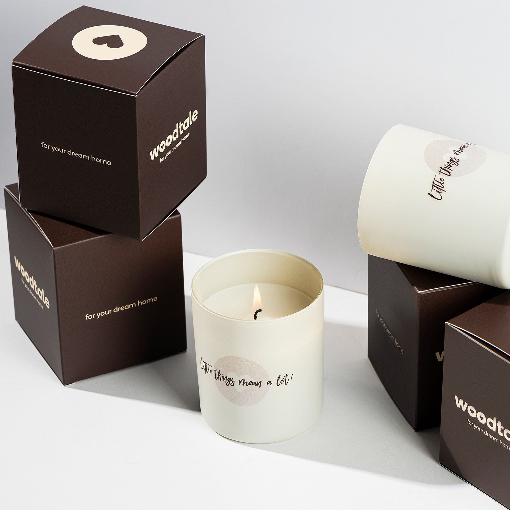 Woodtale scented candle
