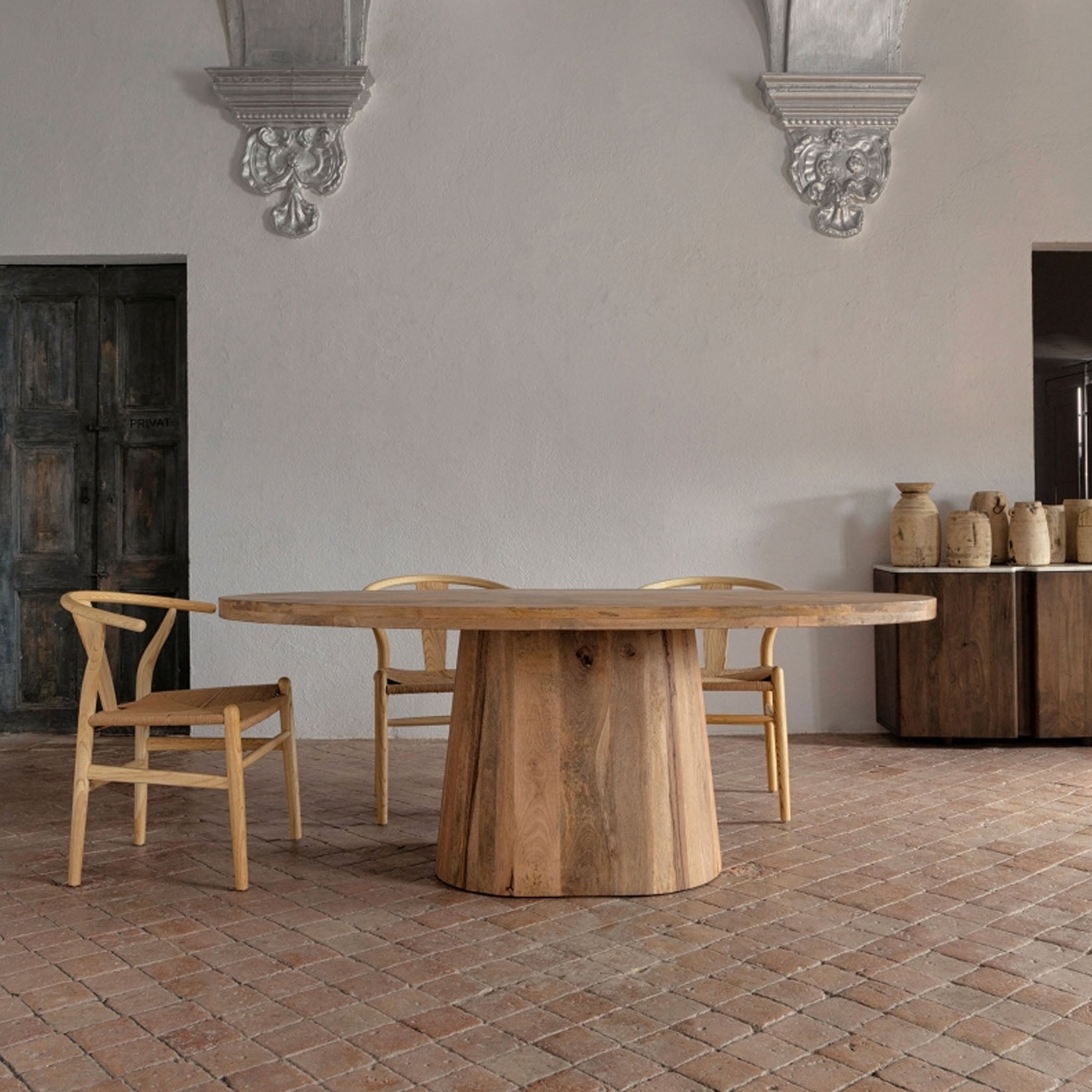 Mersch Dining Table