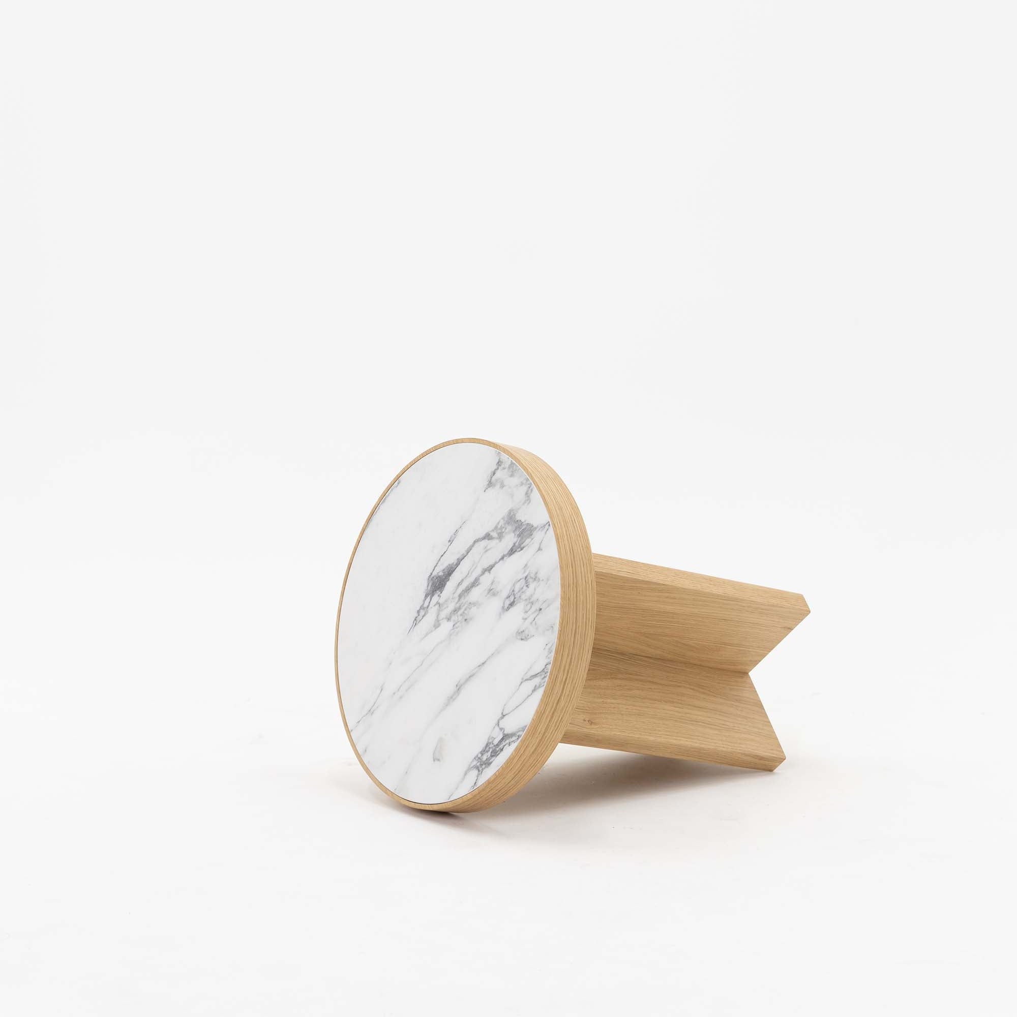 Pedi Mesca side table
