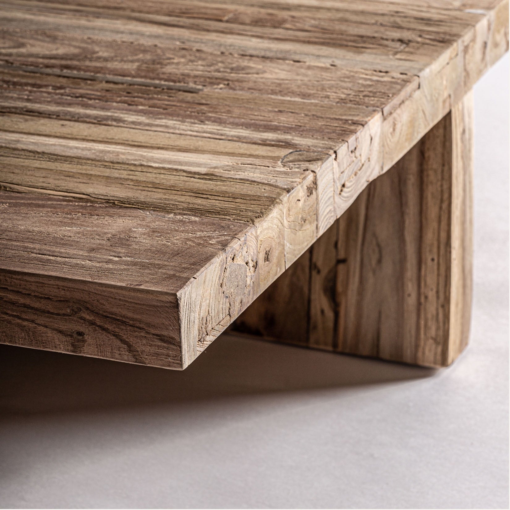 Pure coffee table