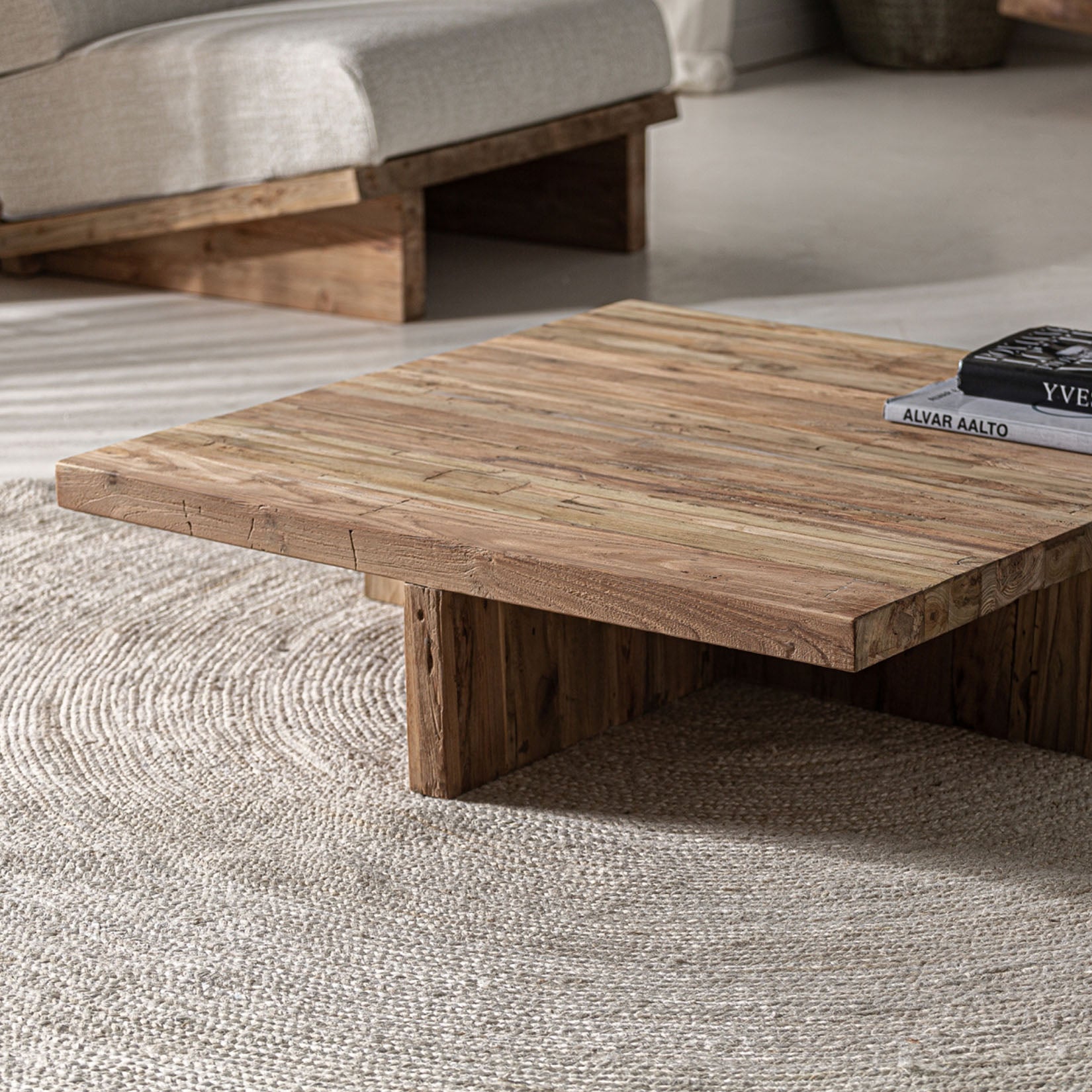 Pure coffee table