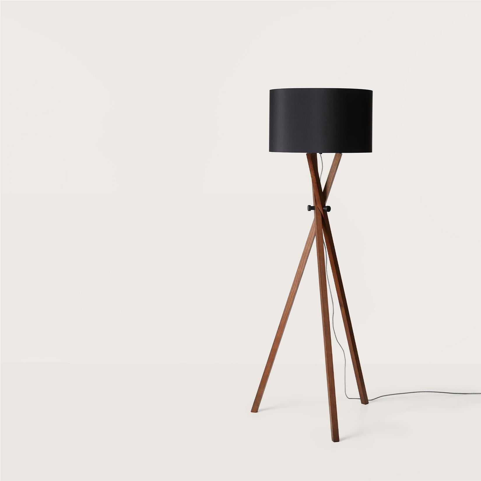 Cot floor lamp