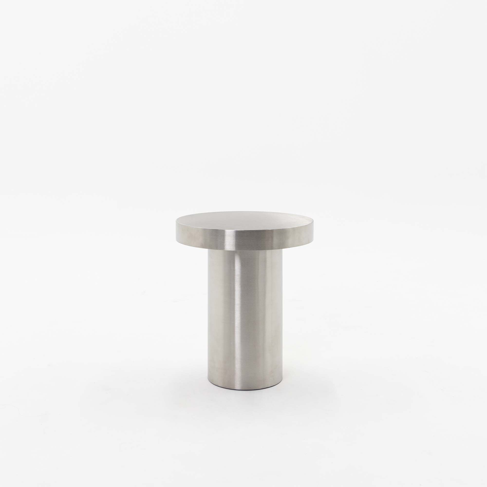 Sip Mesca side table