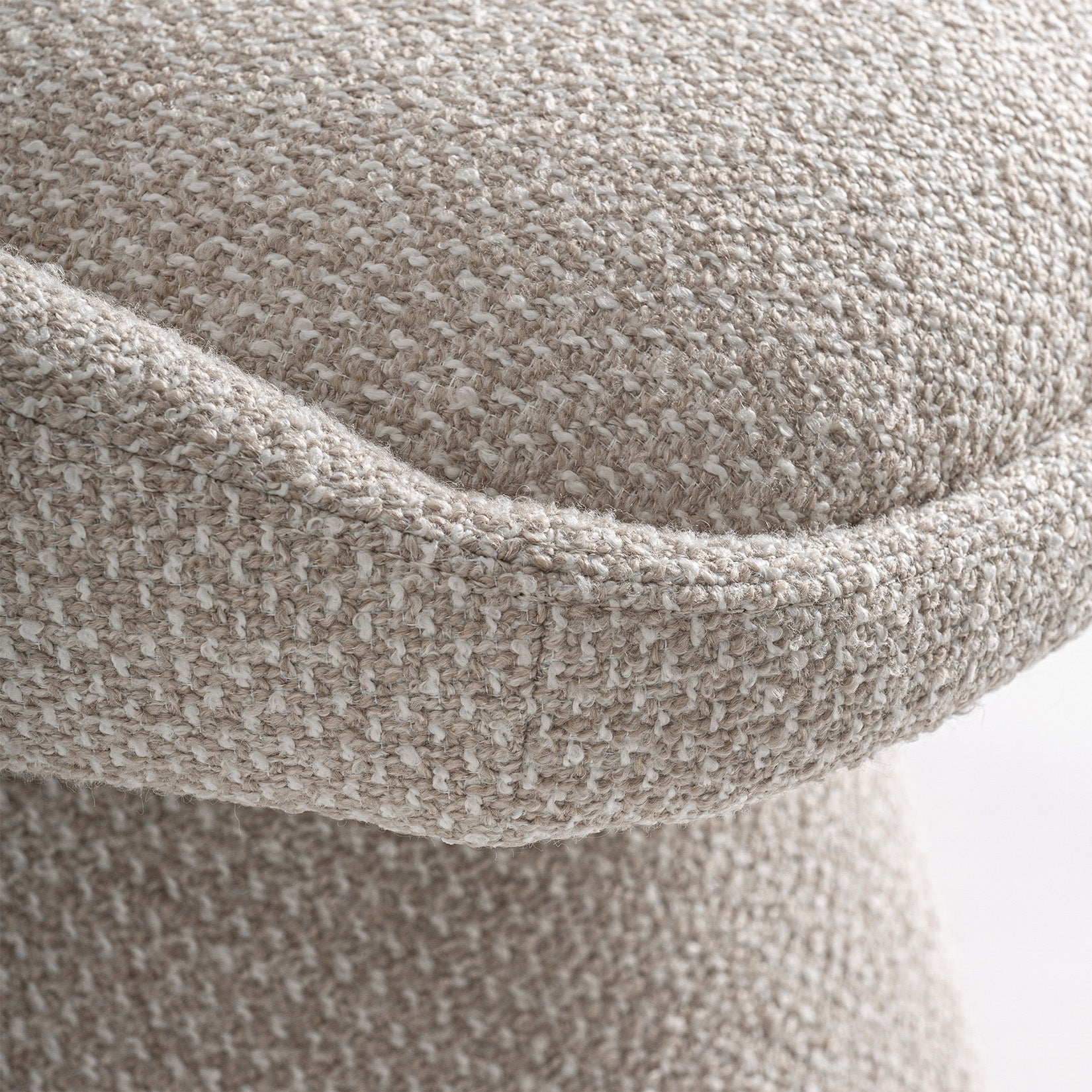 Cadeirão giratório Essen